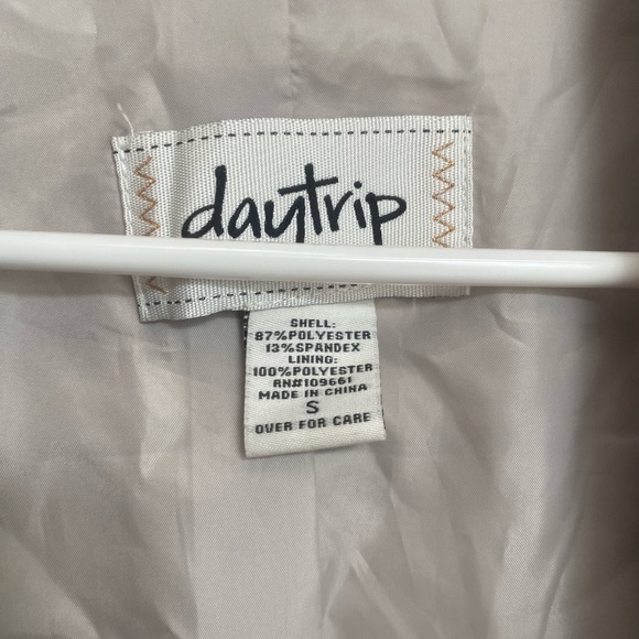 Day trip jacket - Picture 3 of 3